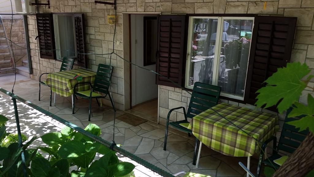 Kuca Skrabic Apartment Baska Voda Exterior photo