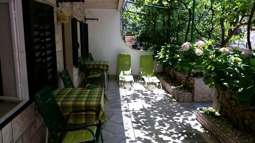 Kuca Skrabic Apartment Baska Voda Exterior photo